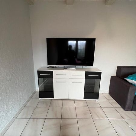Tiny Apartment With Amazing View, Garden & Terras Schattdorf Bagian luar foto