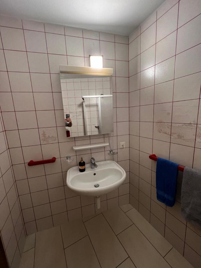 Tiny Apartment With Amazing View, Garden & Terras Schattdorf Bagian luar foto